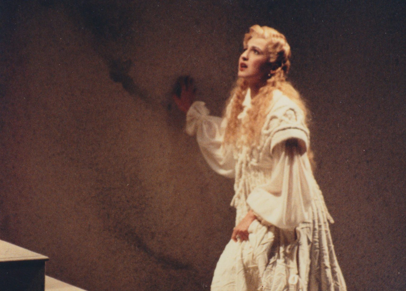 Valentina Valente as Giulietta in I Capuleti e i Montecchi